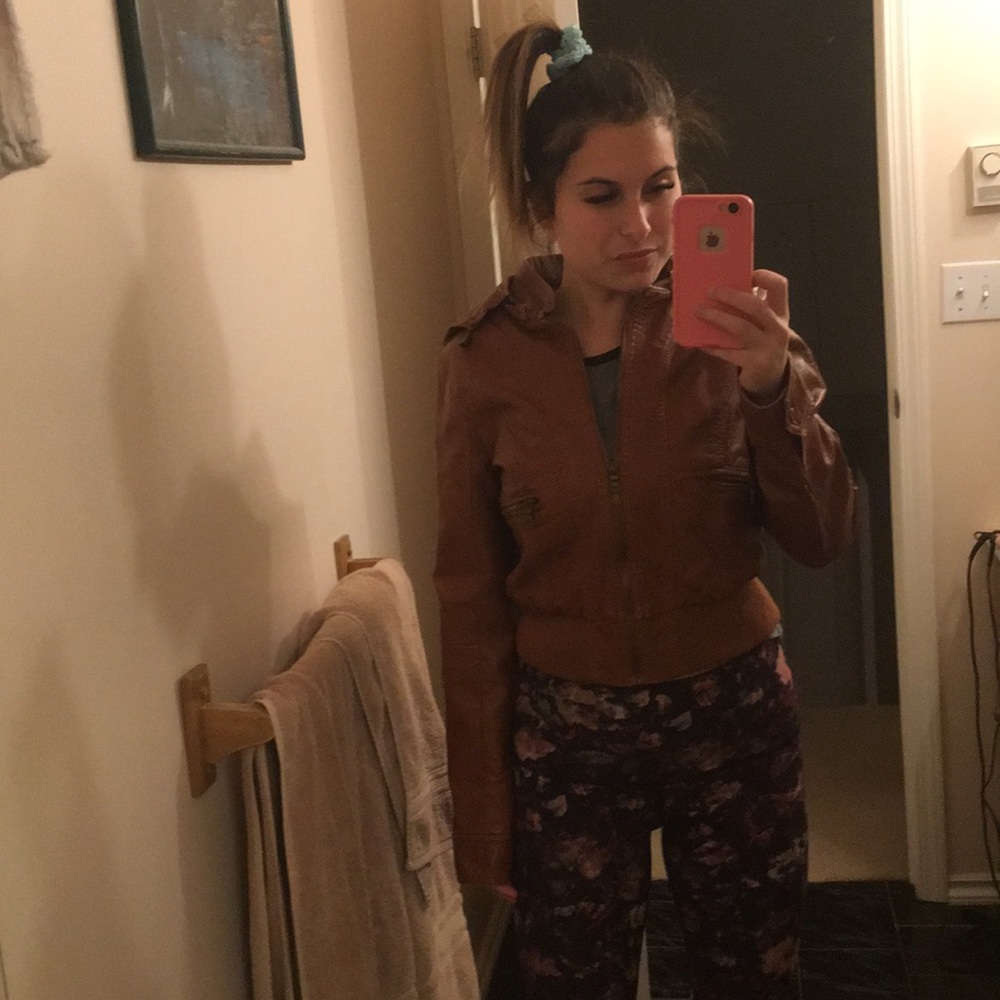 Faux leather jacket - Picture 2 of 3